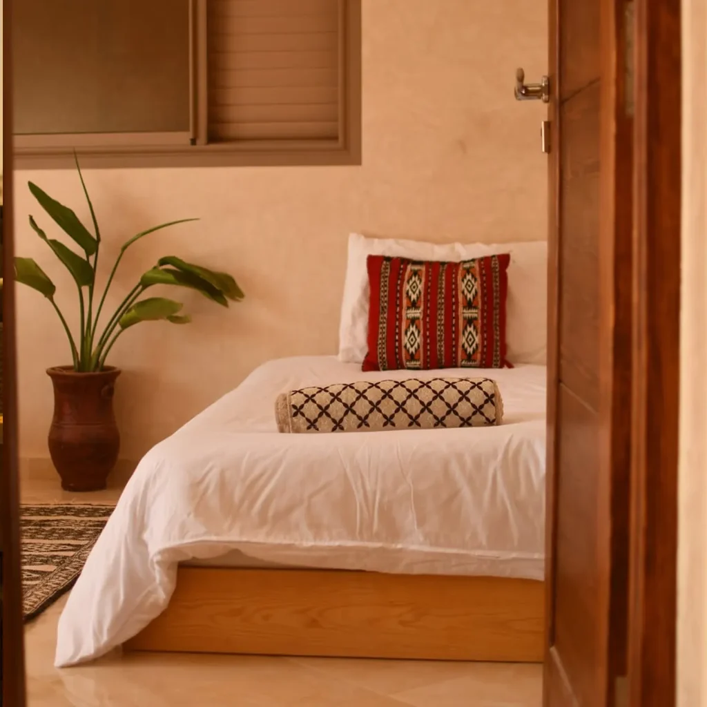 elhatisurf_apartment3-2